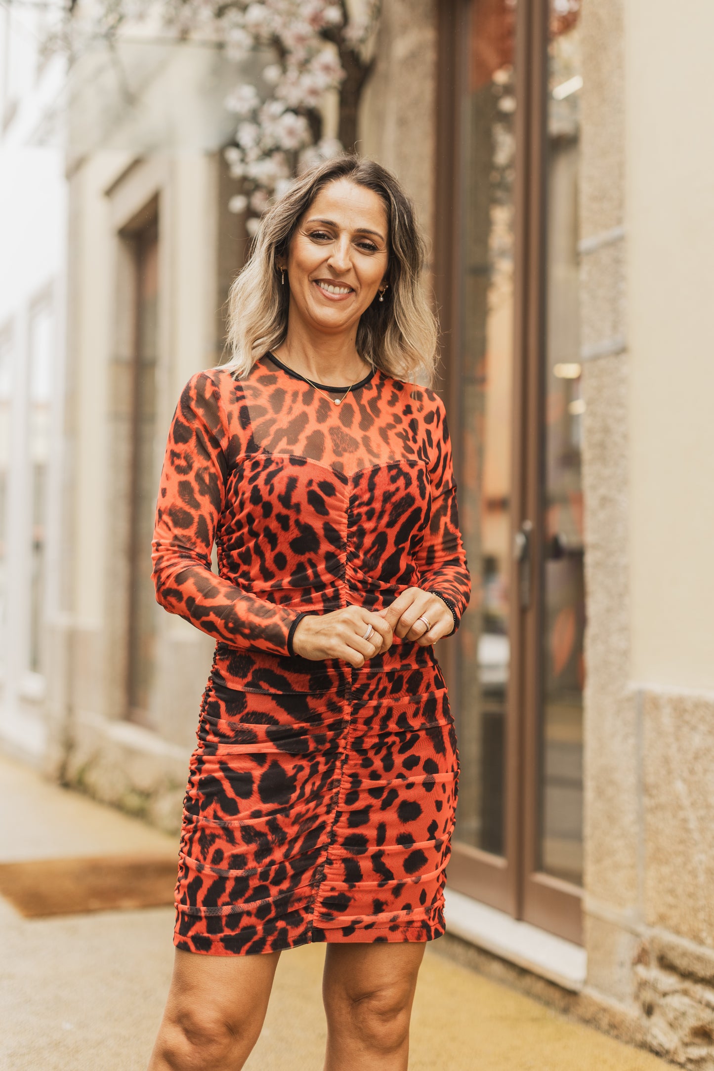 DRESS