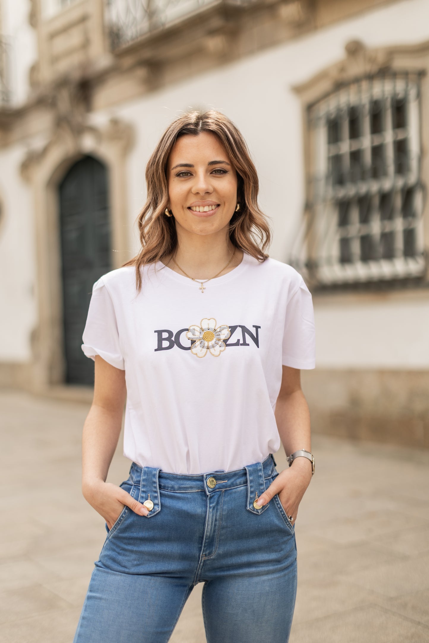 T-SHIRT